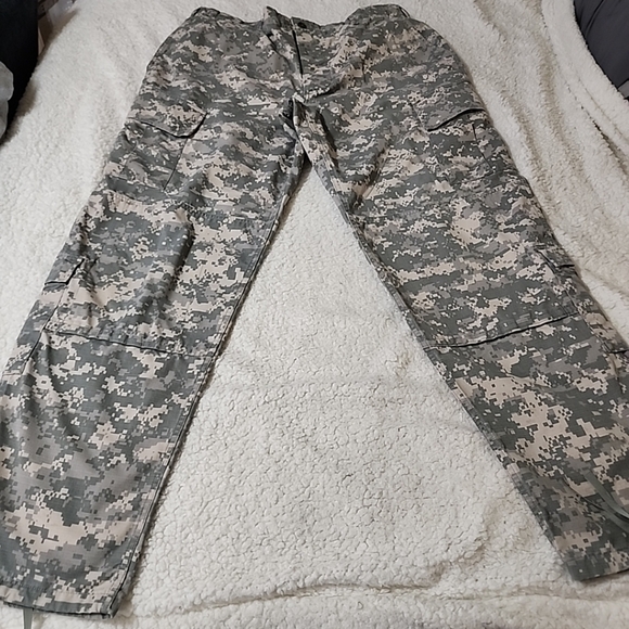 TEAM SOLDIER Camouflage Army Combat Uniform Trousers Men's Size Large - Picture 7 of 9